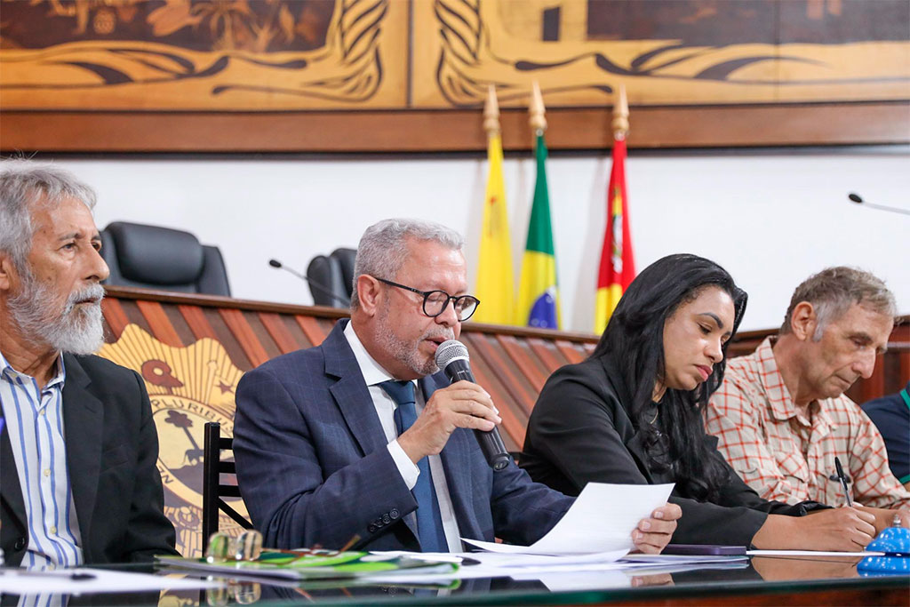 O deputado Afonso Fernandes (PL-AC) anunciou a criação de uma Comissão de Meio Ambiente e Mudanças Climáticas - Foto: divulgação/ALEAC