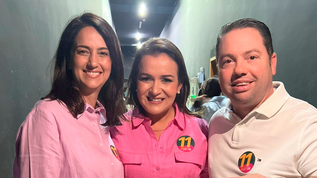 Prefeita reeleita Adriane Lopes agradece apoio do deputado Rodolfo e da vice-prefeita de Dourados Gianni Nogueira - Foto: divulgação/Assessoria de Imprensa do Deputado