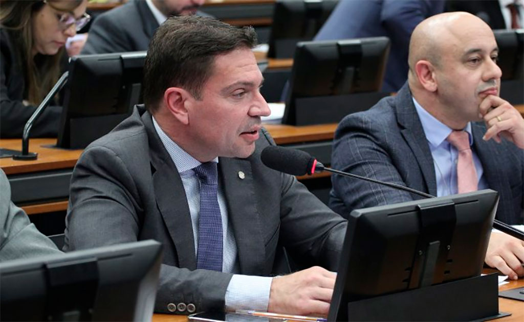 Ramagem (PL-RJ) quer unificar interpretações da justiça sobre o tema – Foto: Vinicius Loures/Câmara dos Deputados