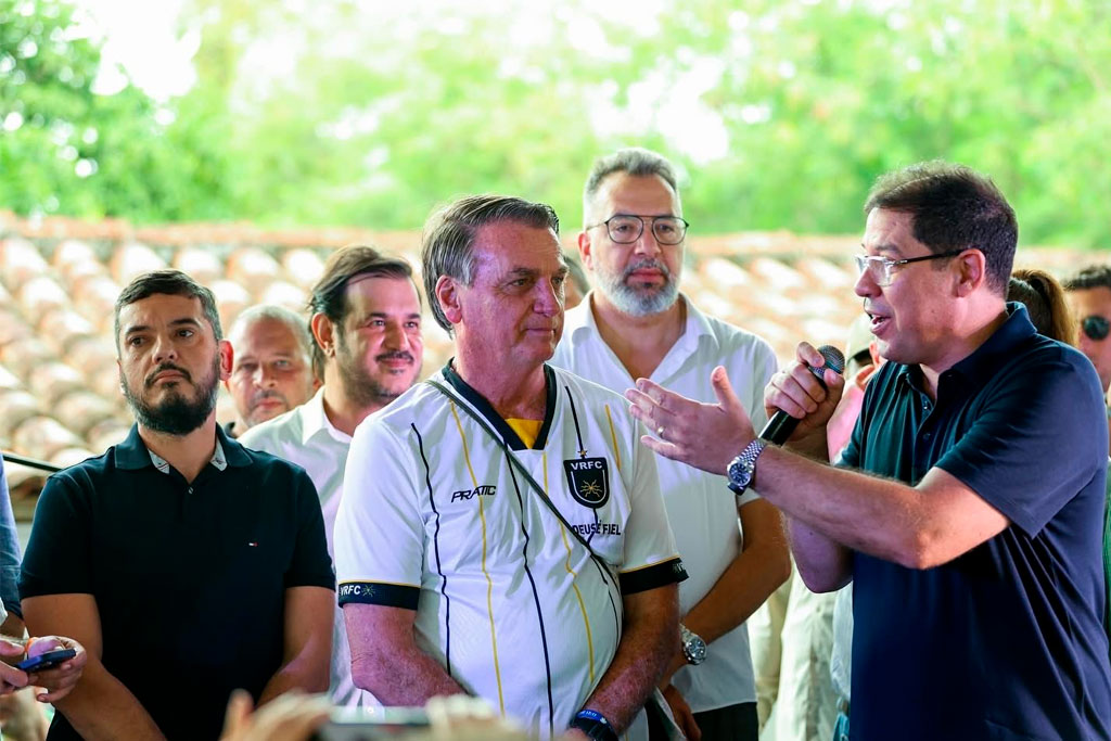 Líder do PL na Câmara dos Deputados, Altineu Côrtes, reúne Bolsonaro e lideranças políticas do RJ para almoço de confraternização do PL