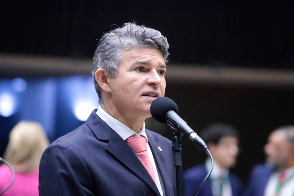 Deputado José Medeiros (PL-MT), relator da proposta – Foto: Bruno Spada/Câmara dos Deputados