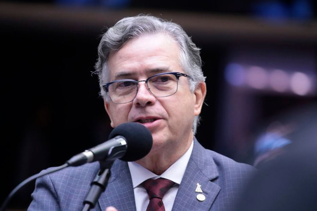 Deputado Joaquim Passarinho (PL-PA): “Quem frauda ou furta energia prejudica os outros consumidores" - Foto: Bruno Spada/Câmara dos Deputados