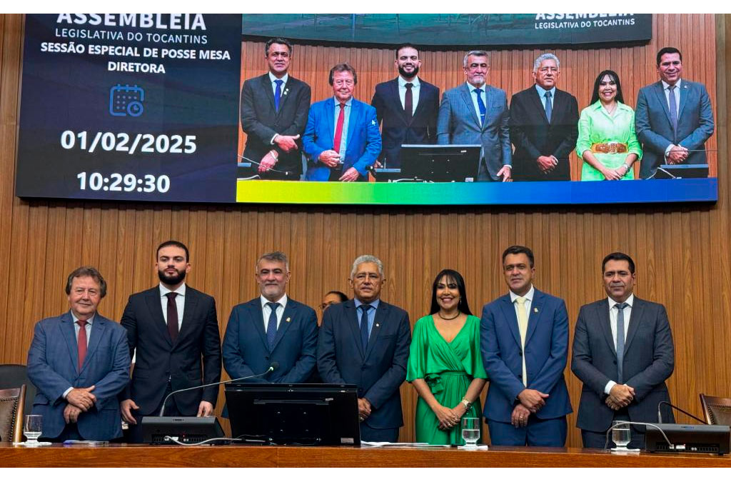 Janad Valcari (PL-TO) e Membros da Mesa Diretora da Aleto durante posse Koró Silva - Divulgação/Comunicação/Aleto
