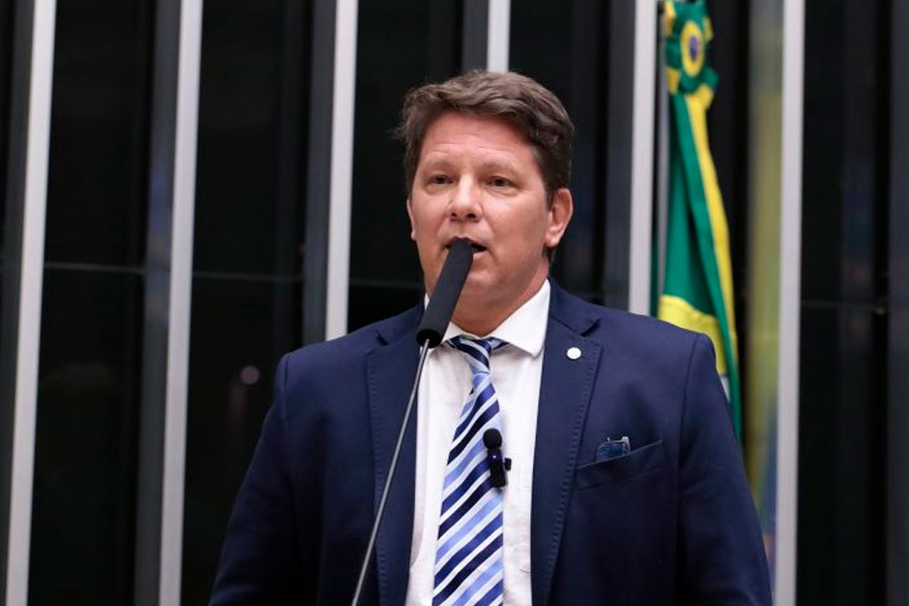 O deputado Mario Frias (PL-SP) é o autor da proposta – Foto: Bruno Spada/Câmara dos Deputados