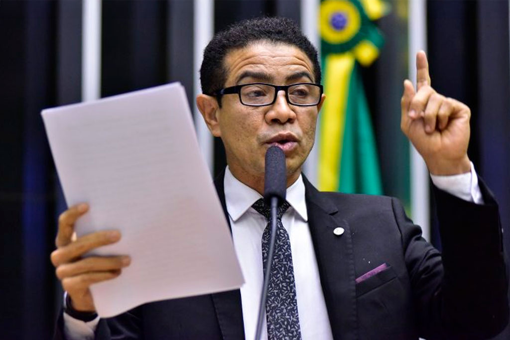 Pastor Gil (PL-MA): a detecção antecipada é importante para minimizar os impactos da doença - Foto: Zeca Ribeiro / Câmara dos Deputados