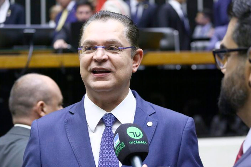 Sóstenes Cavalcante (PL-RJ): fiscalizar o governo Lula também é prioridade do PL - Foto: Kayo Magalhães/Câmara dos Deputados