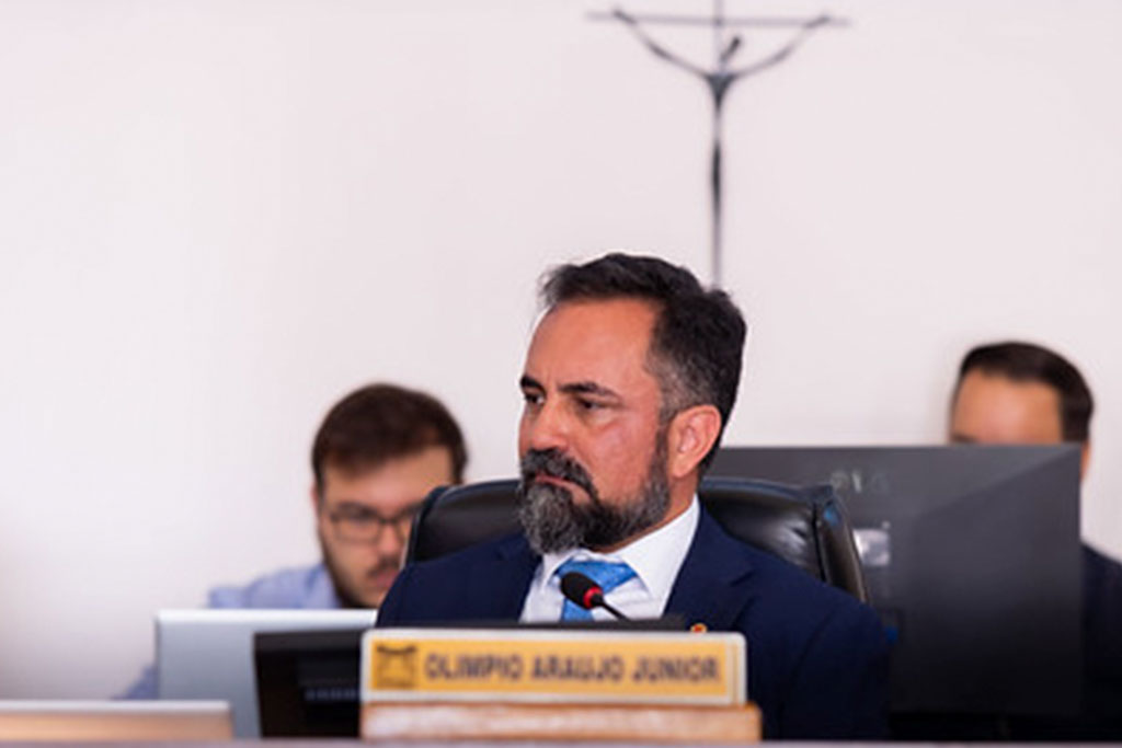 Vereador Olimpio Araujo Junior (PL-PR), vice-presidente da Comissão de Economia, Finanças e Fiscalização da Câmara Municipal de Curitiba - Foto: divulgação/Assessoria de Imprensa do Vereador