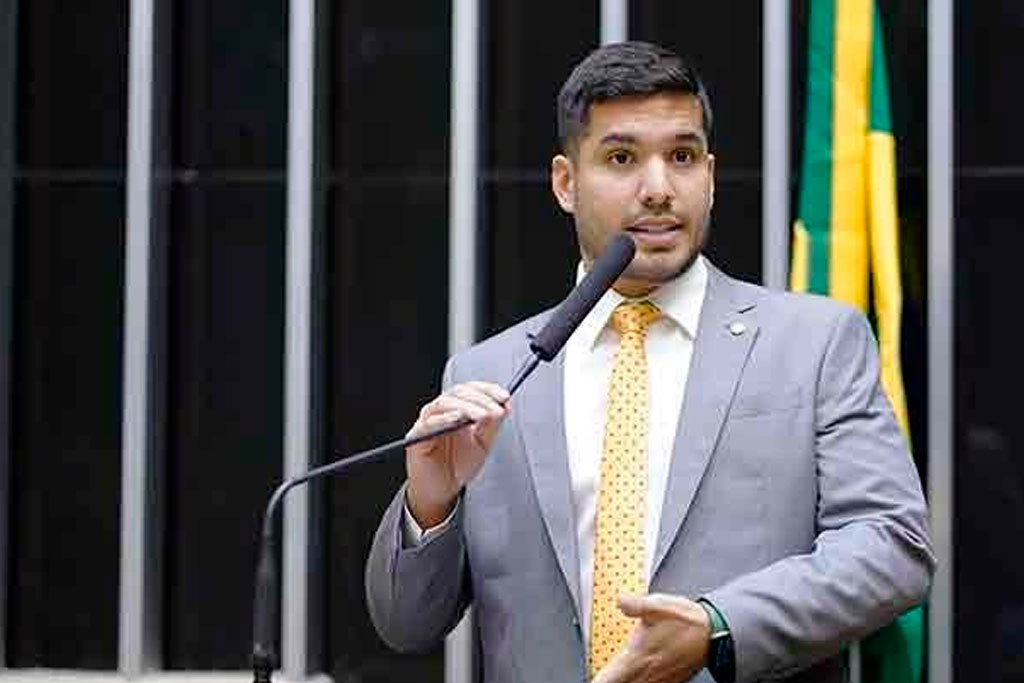 Deputado André Fernandes