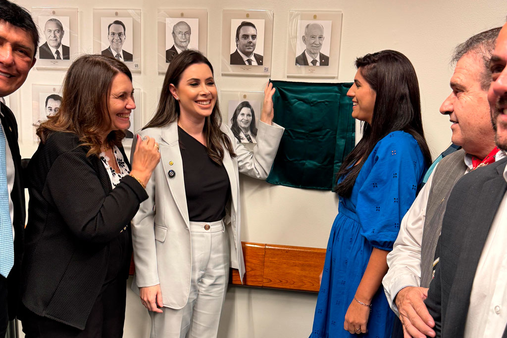 Deputada federal Carol De Toni (PL-SC) e a Chris Tonietto (PL-RJ) - Foto: divulgação/Assessoria de Imprensa