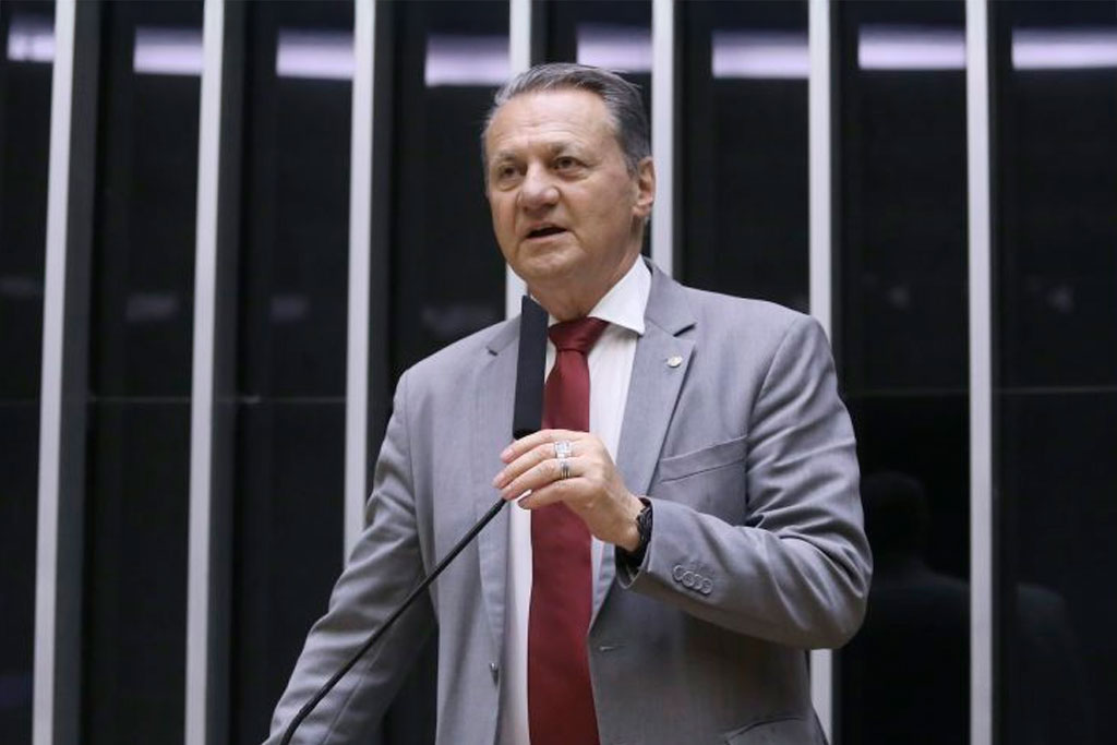 O autor do projeto, deputado Giovani Cherini (PL-RS) – Foto: Kayo Magalhães / Câmara dos Deputados