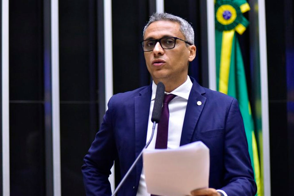 Deputado Federal Gustavo Gayer (PL-GO), o autor da proposta – Foto: Zeca Ribeiro/Câmara dos Deputados