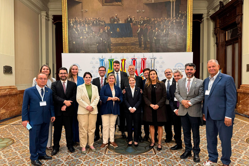Deputada Federal Daniela Reinehr participa da 2ª Cúpula Agro Global Sul-Americana na Argentina - Foto: divulgação/Assessoria de Imprensa da Deputada