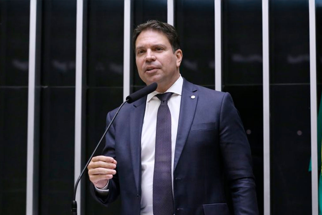 O relator, deputado Delegado Ramagem (PL-RJ), recomendou aprovar a proposta – Foto: Kayo Magalhães/Câmara dos Deputados