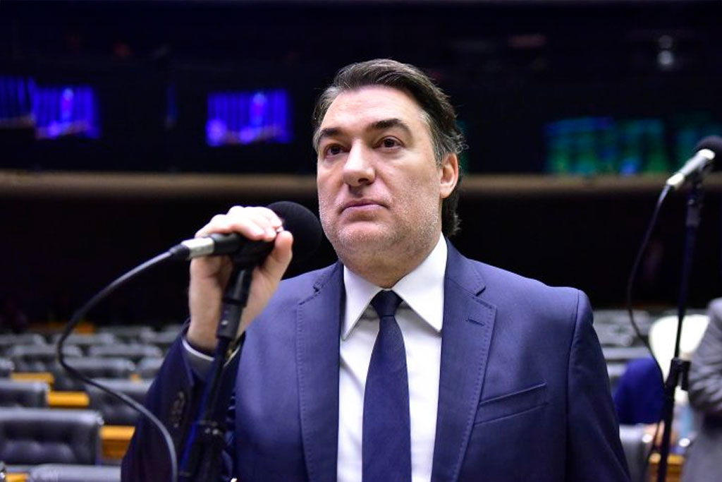 Relator deputado Giacobo (PL-PR) - Foto: Zeca Ribeiro/Câmara dos Deputados