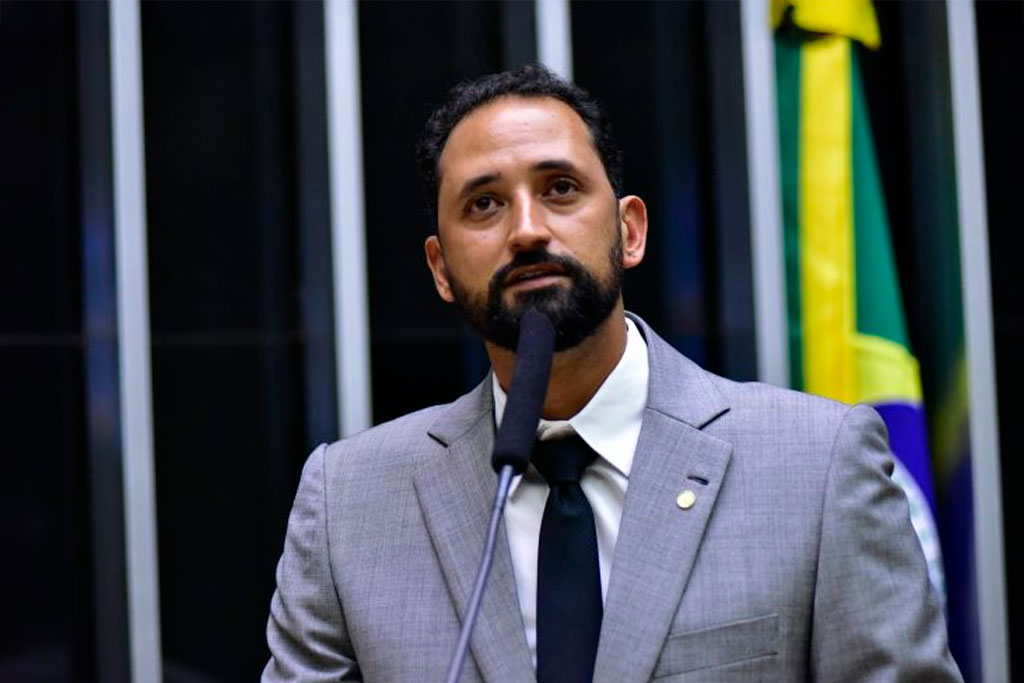 O autor da proposta, deputado Mauricio do Vôlei (PL-MG) - Foto: divulgação/Agência Câmara de Notícias