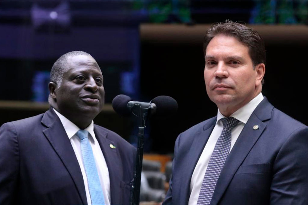 O autor do projeto, Helio Lopes (PL-RJ) e o relator, deputado Delegado Ramagem (PL-RJ) – Foto: divulgação/Agência Câmara de Notícias