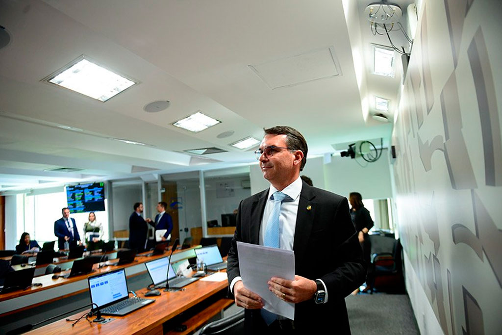 Presidente da Comissão de Segurança Pública (CSP), Flávio Bolsonaro (PL-RJ) foi o relator dessa matéria – Foto: Saulo Cruz/Agência Senado