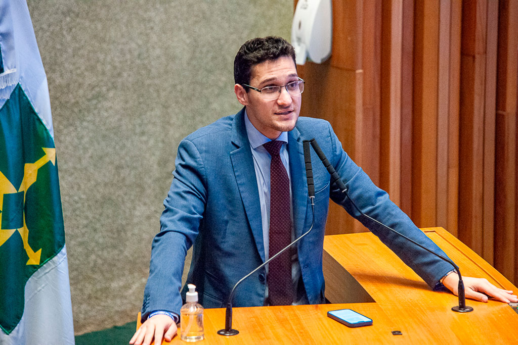 Proposta pelo deputado Joaquim Roriz Neto (PL-DF), sessão reconhece trabalho dos militares na promoção da segurança e no apoio às instituições públicas - Foto: Carolina Curi/ Agência CLDF
