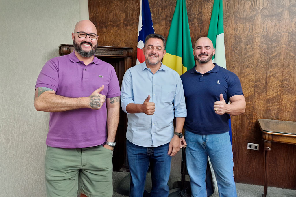 Prefeito Eduardo Thomaz (PL-SP), Deputado Estadual Danilo Balas (PL-SP) e o Vereador Rafael da Hípica (PL-SP) - Foto: Jonathas Ventura