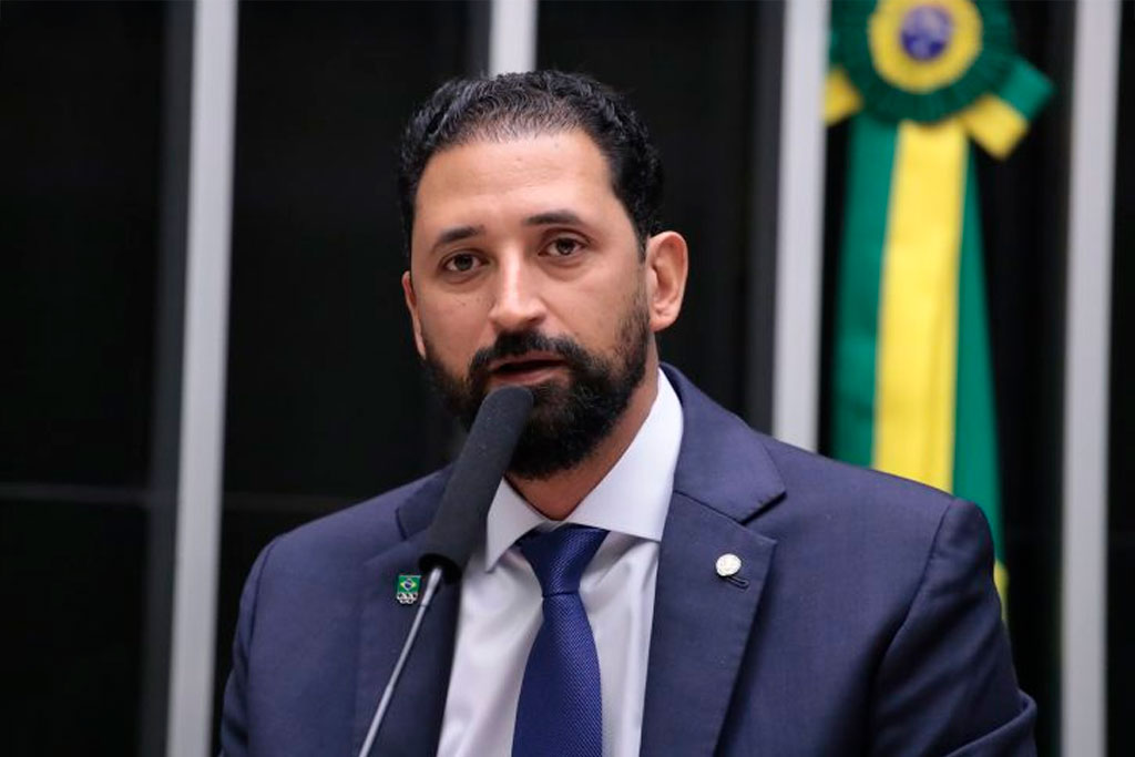 Deputado Mauricio do Vôlei (PL-MG) é o relator o projeto – Foto: Bruno Spada/Câmara dos Deputados
