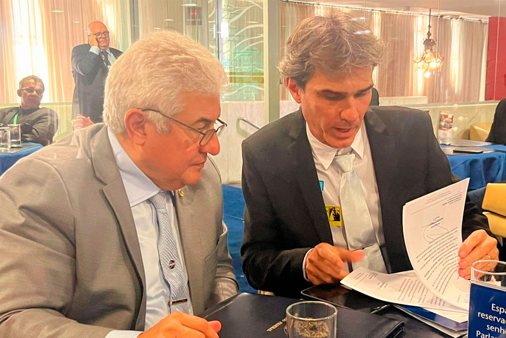 Senador Astronauta Marcos Pontes (PL-SP) e o ex-vereador  e Presidente do PL de Tupã Alexandre Scombatti (PL-SP) - Foto: divulgação/Assessoria de Imprensa