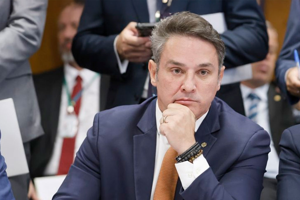 O relator, deputado Zucco (PL-RS), criticou o programa Terra da Gente - Marina Ramos / Câmara dos Deputados