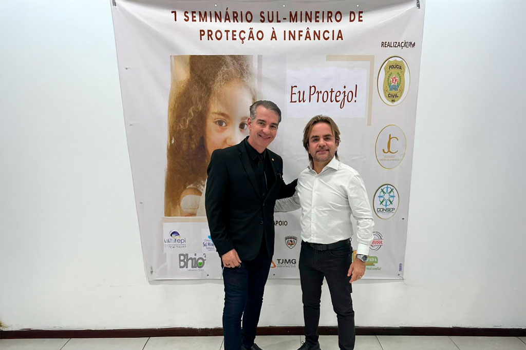 Deputado federal Eros Biondini (PL-MG) e o promotor de Justiça Dr. Casé Fortes - Foto: divulgação/Assessoria de Imprensa do Deputado