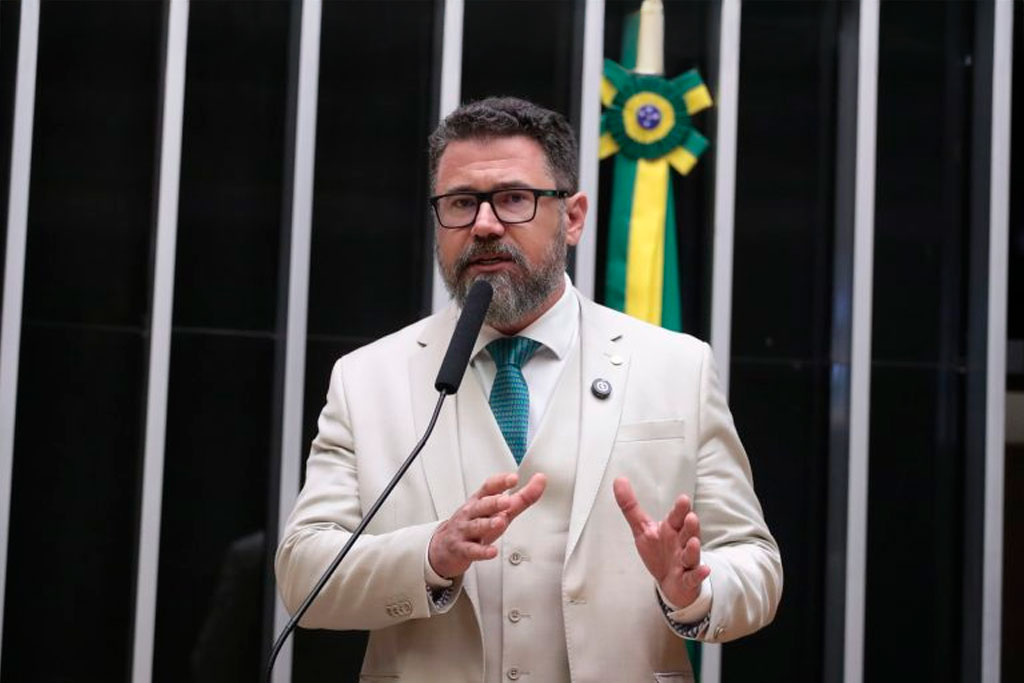 O relator, deputado Marcos Pollon (PL-MS) - Foto: Bruno Spada/Câmara dos Deputados