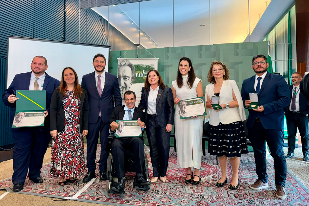 Deputada Soraya Santos (PL-RJ) celebra 2º lugar do CIEP 441 no Prêmio Darcy Ribeiro de Educação 2025 - Foto: divulgação/Assessoria de Imprensa da Deputada 