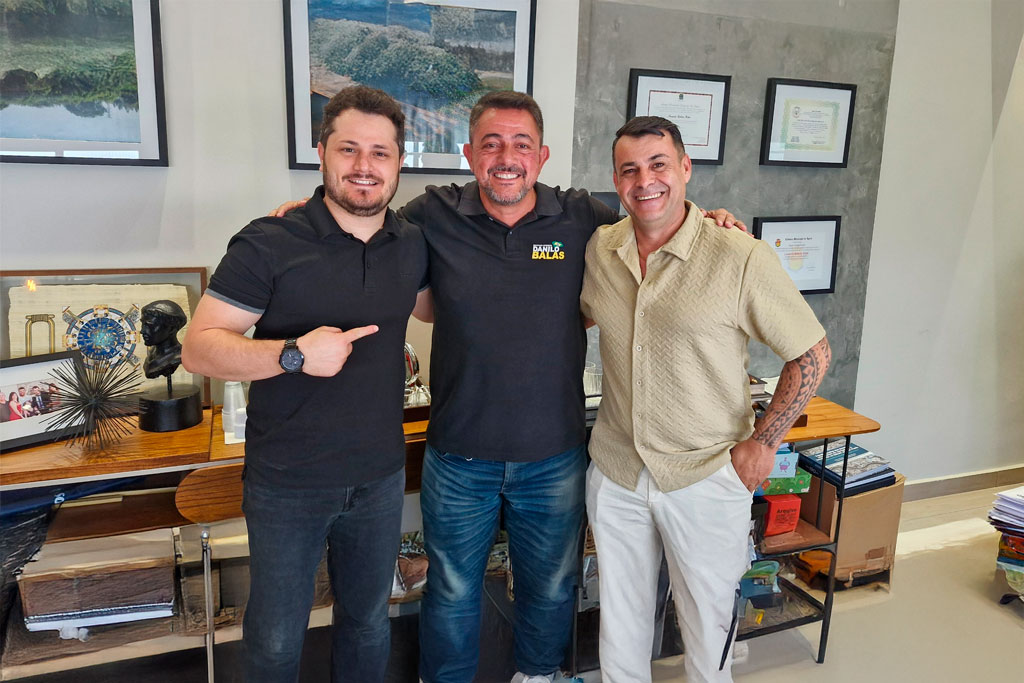 Deputado Danilo Balas se reúne com o Prefeito Léo Folim e reforça parceria por mais investimentos para Iperó