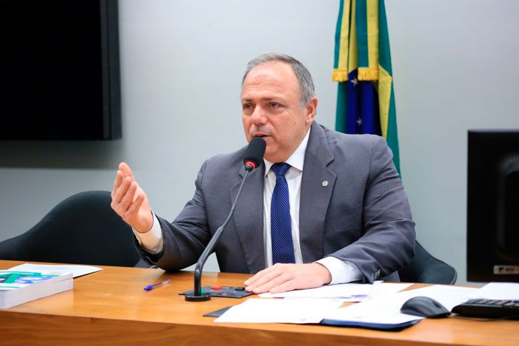 Deputado General Pazuello (PL-RJ): a inação permite que a violência transcenda os estádios - Foto: Michel Jesus / Câmara dos Deputados