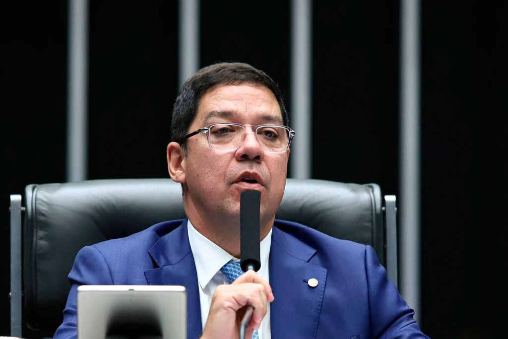Deputado Altineu destina R$ 8,3 milhões e garante 43 viaturas semiblindadas para a PMRJ