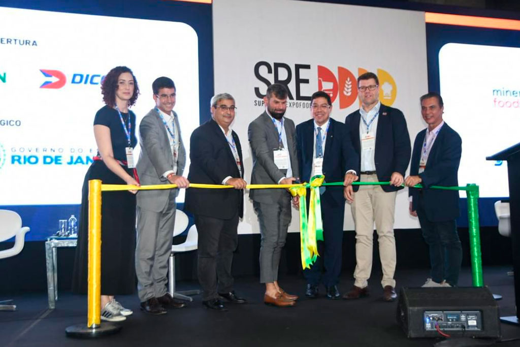 O Deputado federal Altineu Côrtes (PL-RJ) na cerimônia de abertura da Super Rio : SRE Super Rio Expofood - Melhor evento B2B das Américas. 36ª edição vem aí! De 17 a 19 de março, RIOCENTRO-RJ