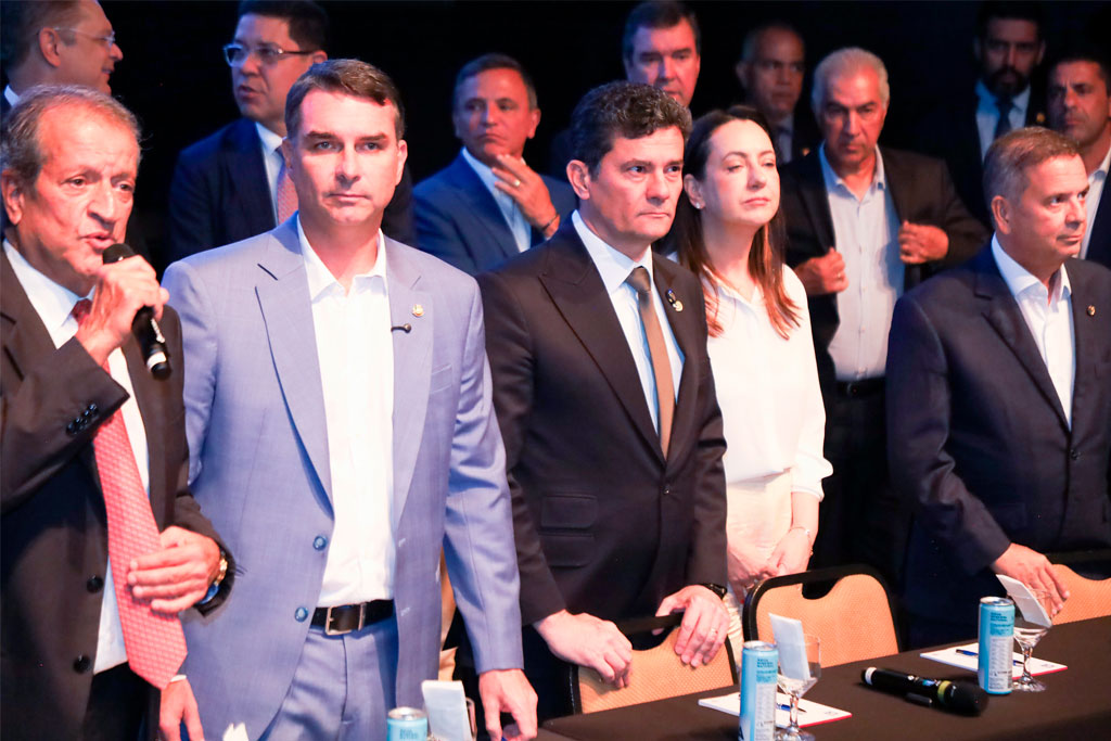 Senador Sérgio Moro (PL-PR) e deputada Rosângela Moro (PL-PR) se filiam ao Partido Liberal e reforçam bancada - Foto: PL no Congresso