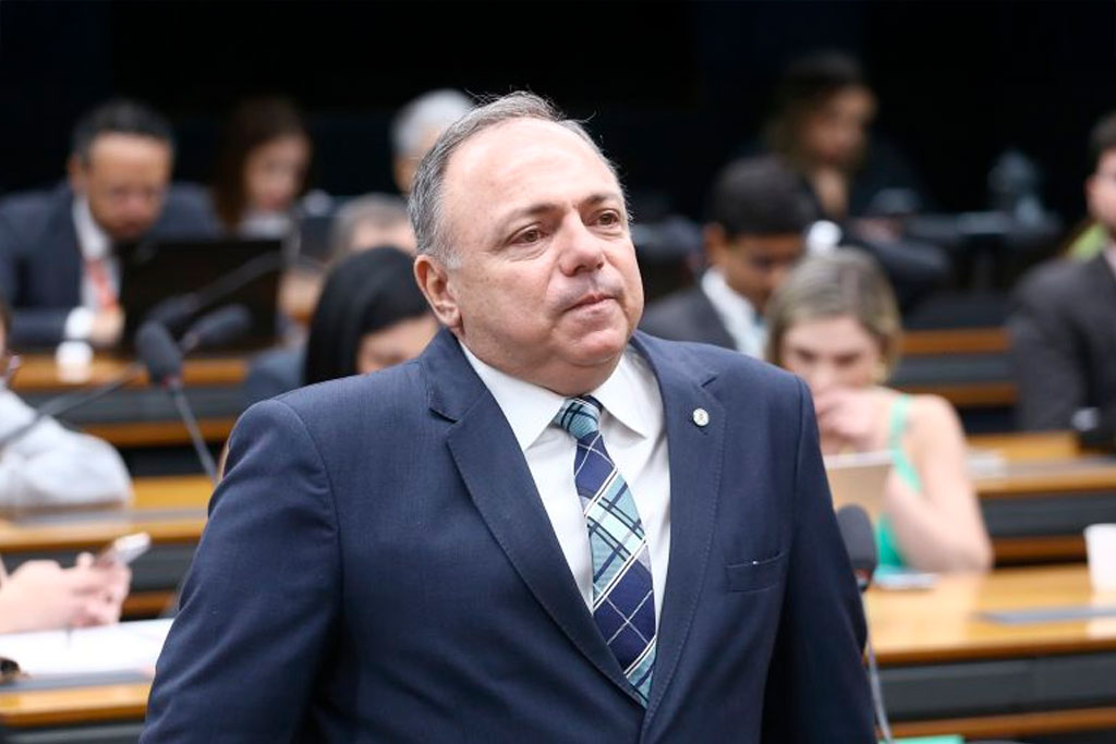 Deputado General Pazuello (PL-RJ), relator da proposta – Foto: Vinicius Loures / Câmara dos Deputados