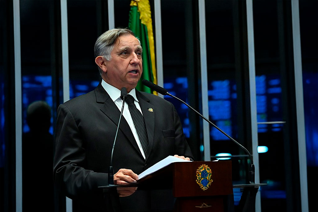 O senador Izalci Lucas (PL-DF) discursa sobre o BRB e o Banco Master – Foto: Jefferson Rudy/Agência Senado