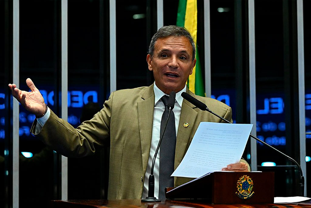 O senador Marcio Bittar (PL-AC), em discurso no Plenário nesta segunda – Foto: Jefferson Rudy/Agência Senado