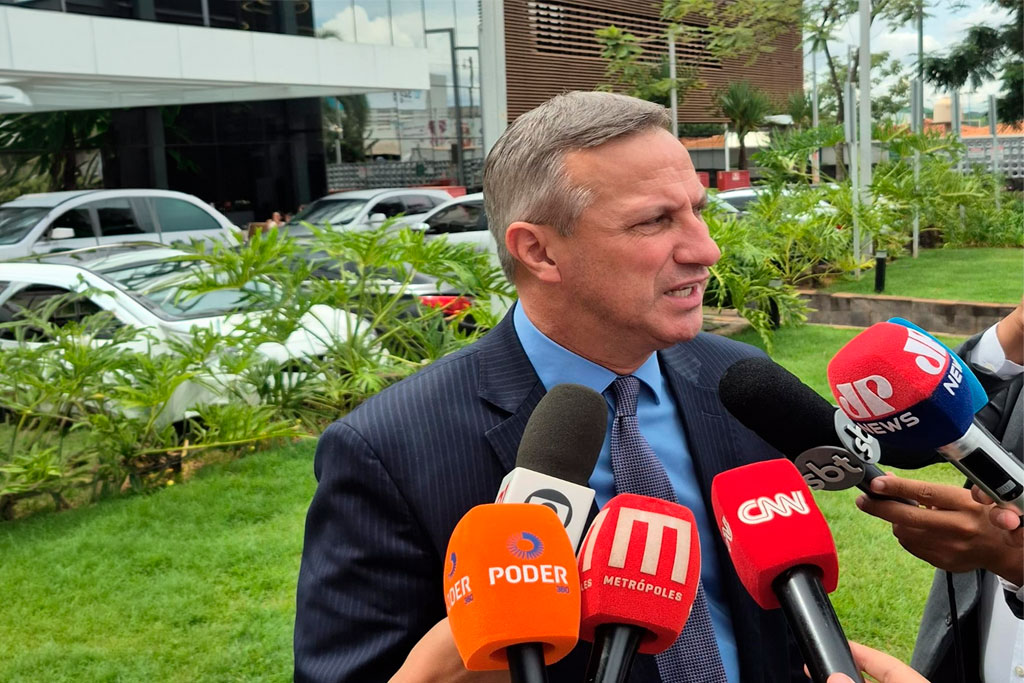 Sanderson aciona PGR contra o PT por suposta disseminação de “fake news” e pede investigação urgente sobre vídeo contra Flávio Bolsonaro