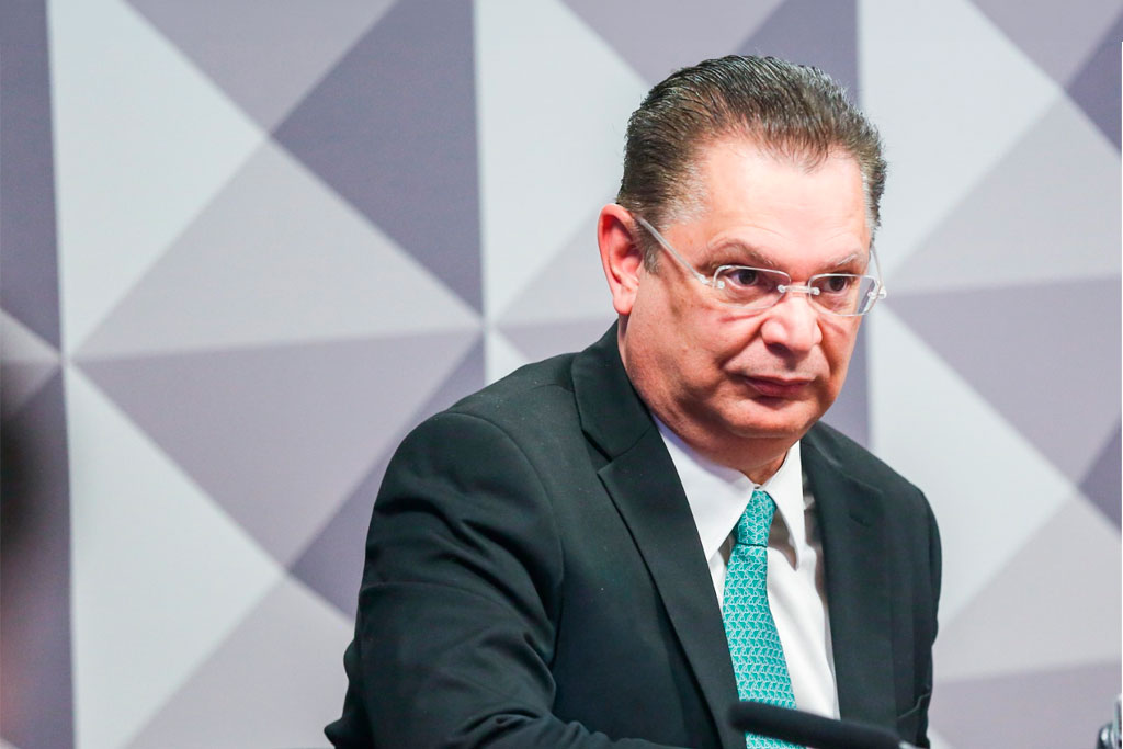 Sóstenes Cavalcante apresenta requerimento para apurar possível consumo de animal silvestre por Lula e Janja