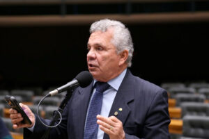 Alberto Fraga (PL-DF), relator da proposta – Foto: Kayo Magalhães / Câmara dos Deputados